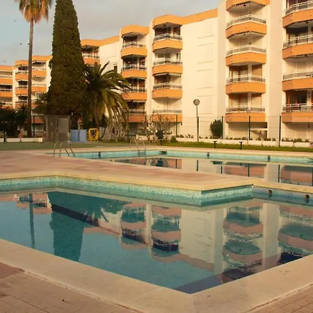 Sta. Eulalia Familias Arysal Apartment *